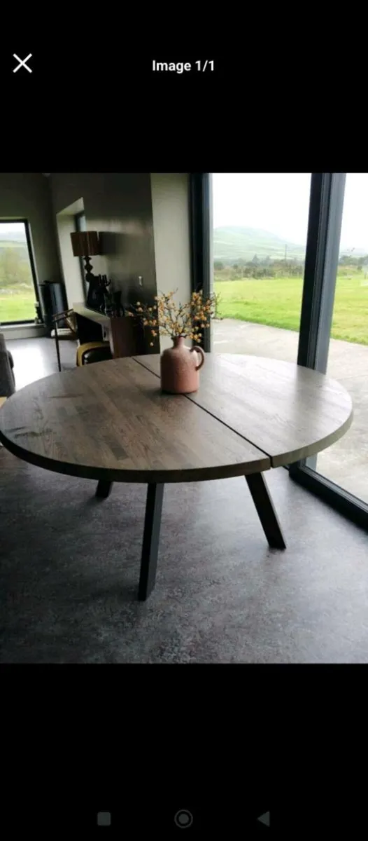 Dining table - Image 2