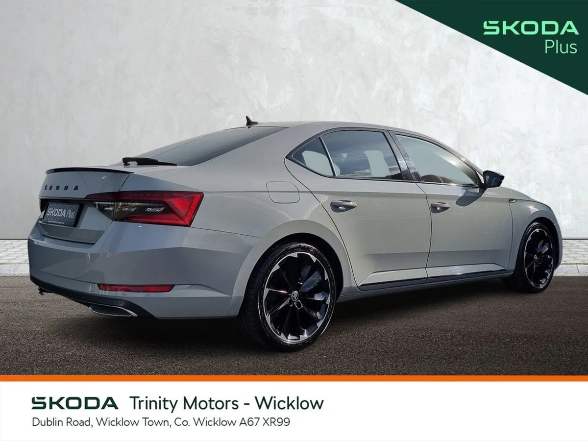 Skoda Superb Best Value Sportline 2.0 TDI 150 BHP - Image 3