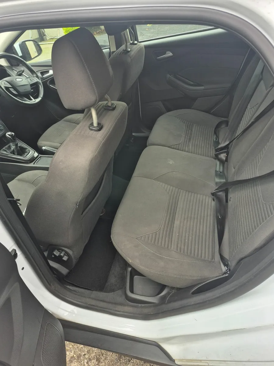 Ford Focus 2015 - Image 4