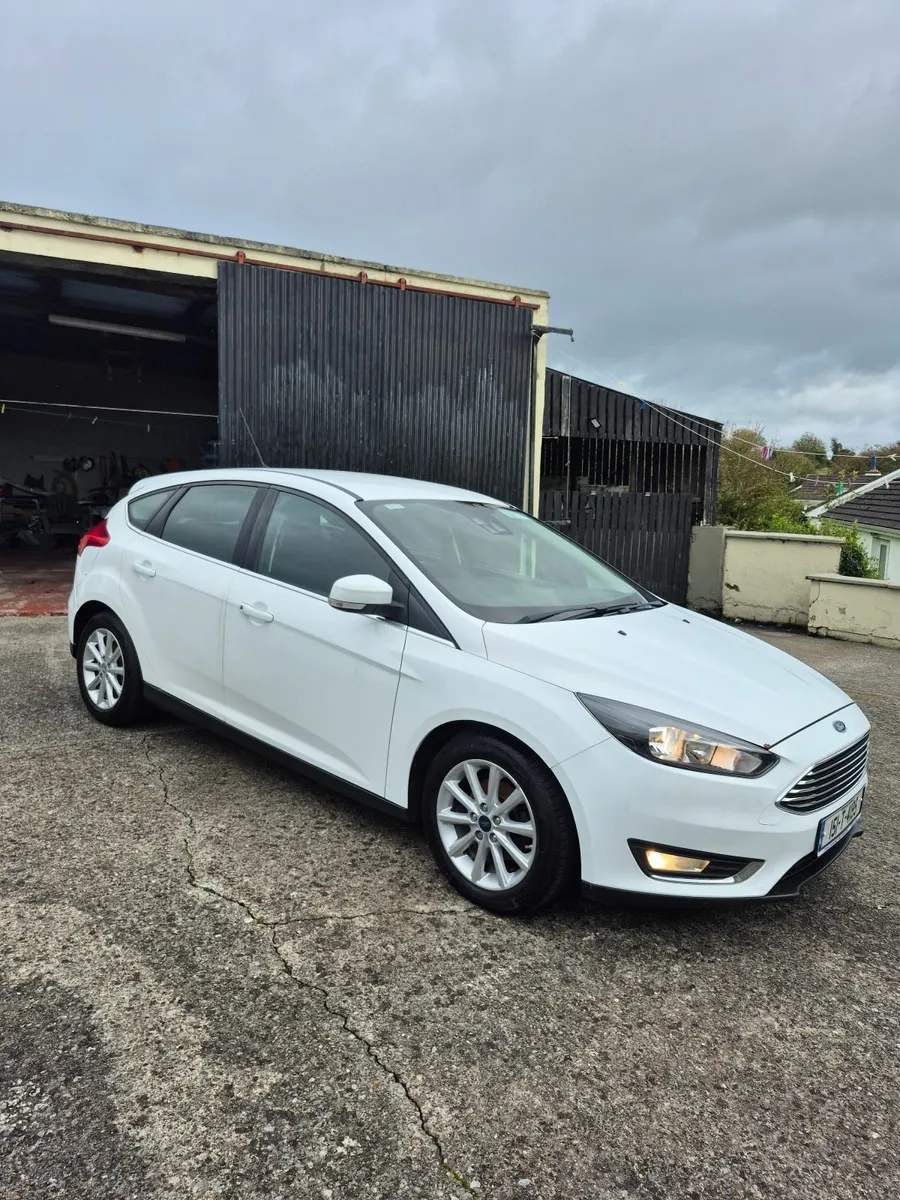 Ford Focus 2015 - Image 1