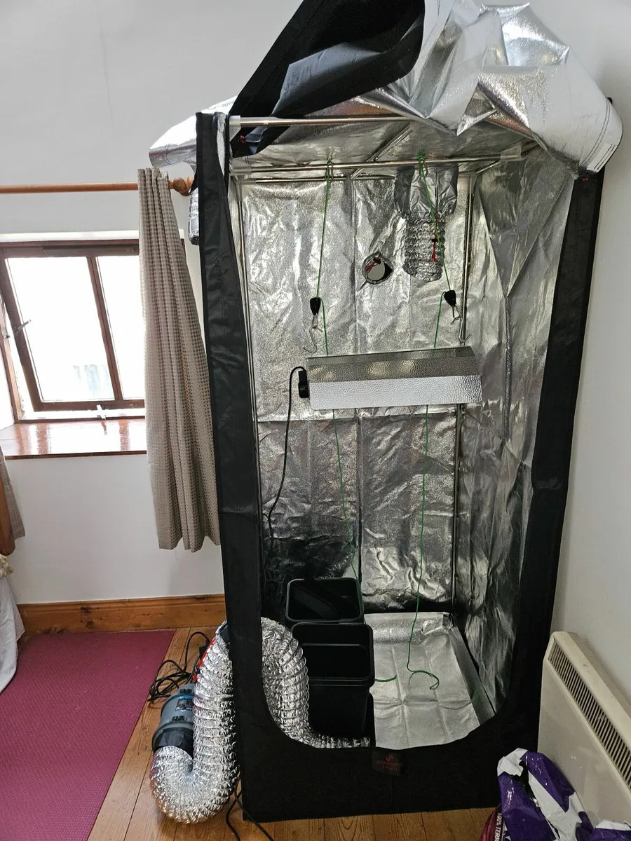 Full set grow Tent - Image 2