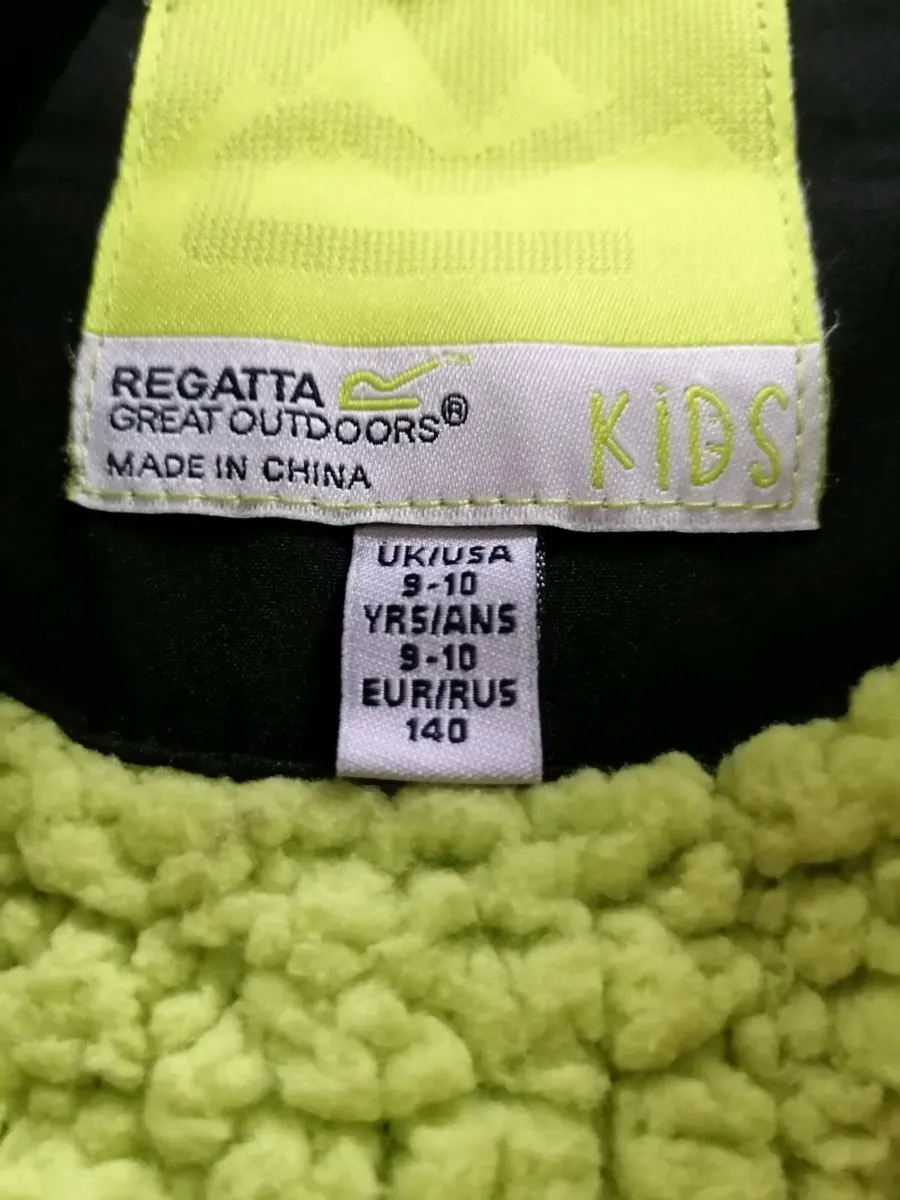 Boys coats - Image 1