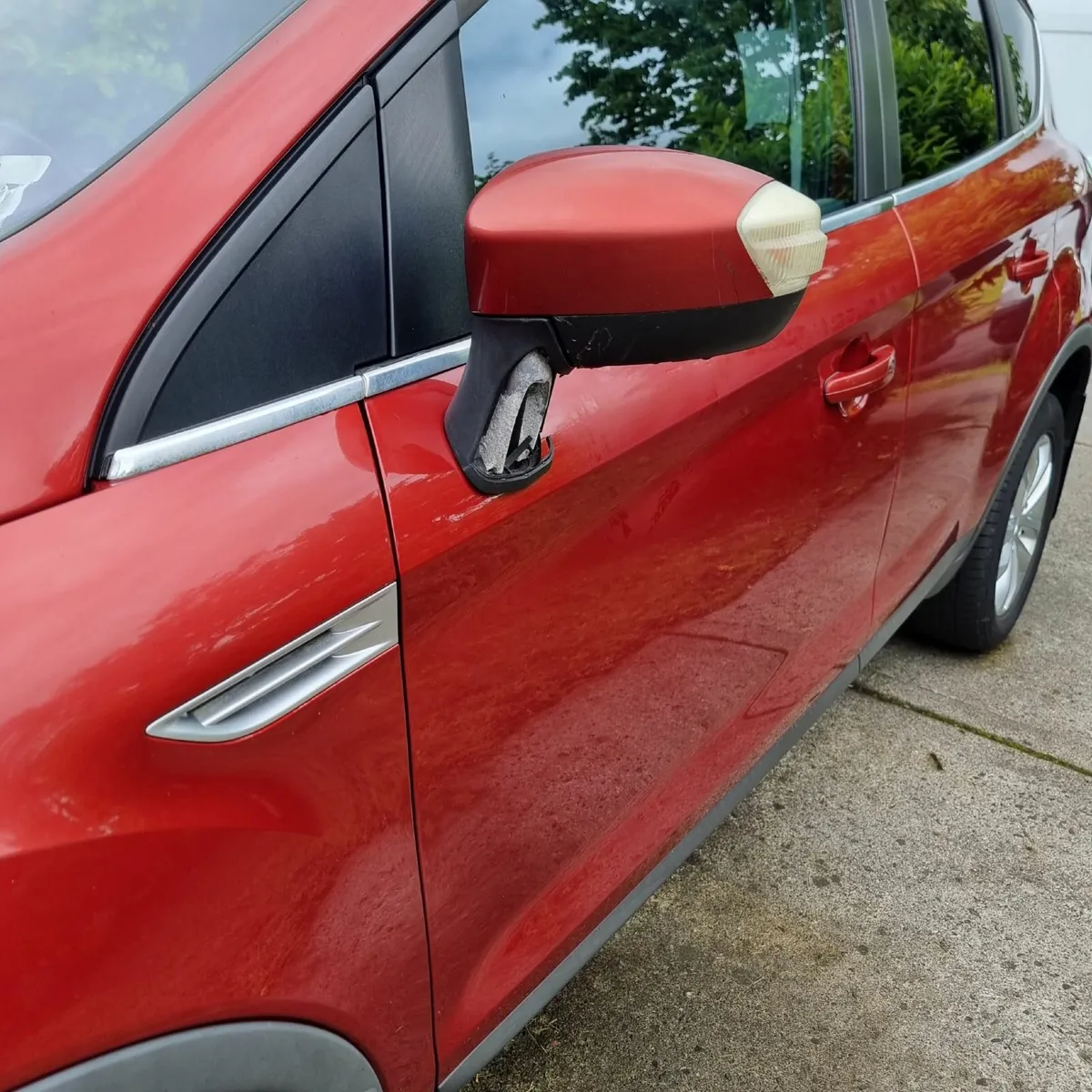 Ford Kuga 2009 - Image 4