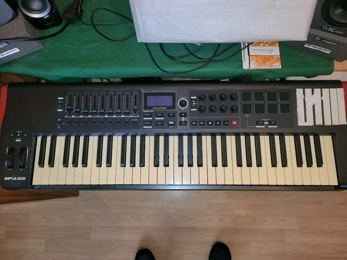 Novation Impulse 61 Piano - Image 2