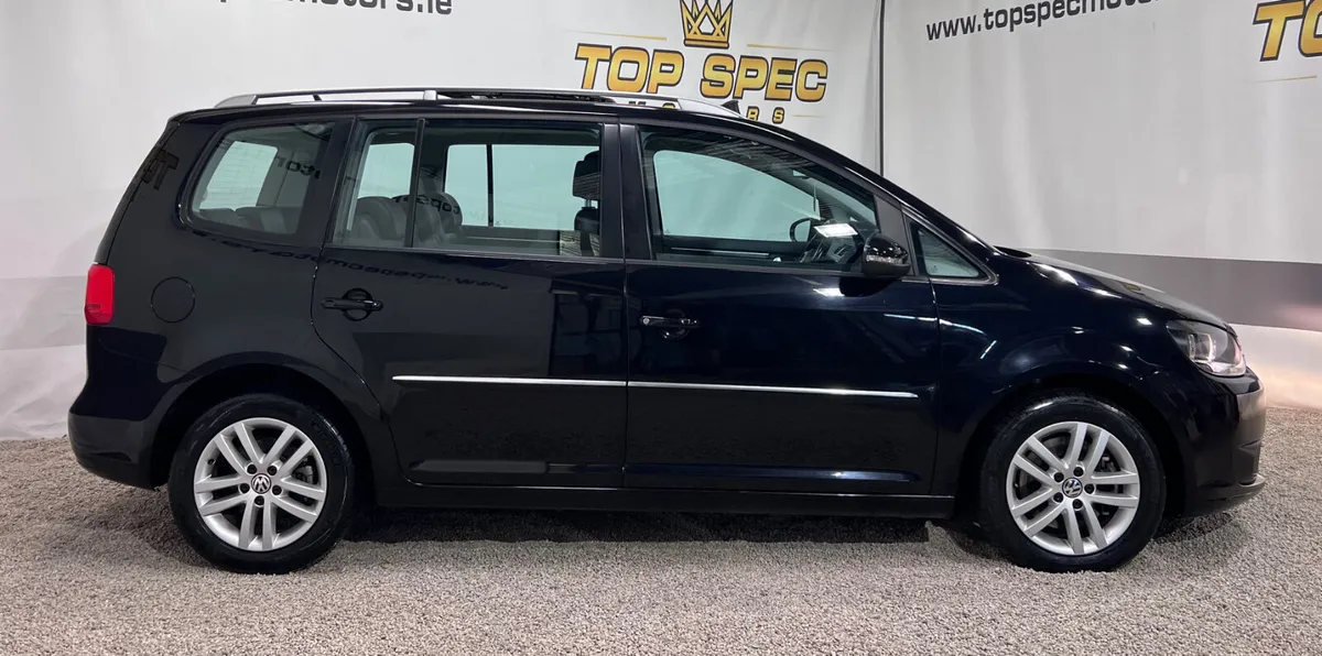 2015 VW Touran GT 1.4tsi AUTO SPORT💥 - Image 4
