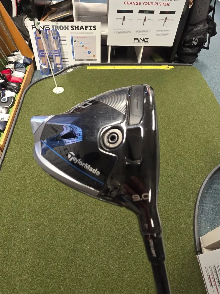 Taylormade Qi10 Driver - Image 2