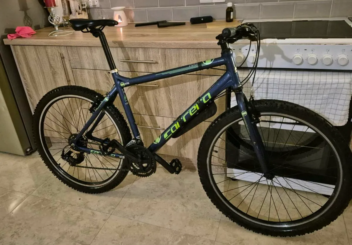 Adults Carrera axle mountain bike-
18" frame/ 27.5 - Image 1