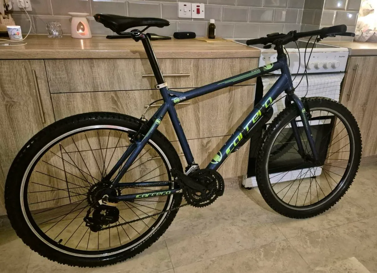 Adults Carrera axle mountain bike-
18" frame/ 27.5 - Image 3