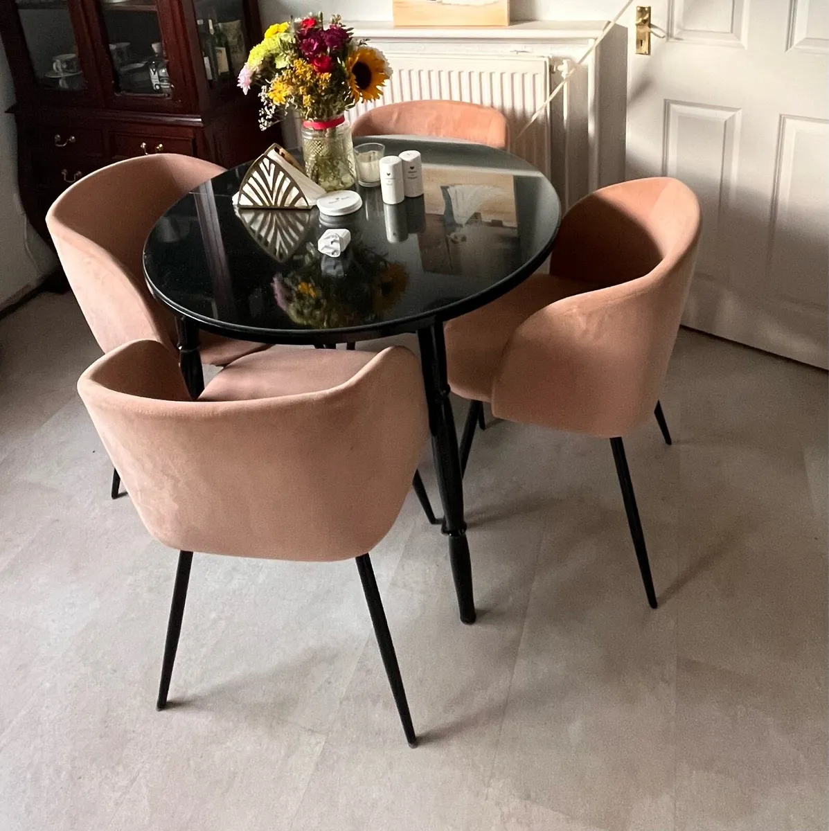 Black Table & 4 Pink Chairs