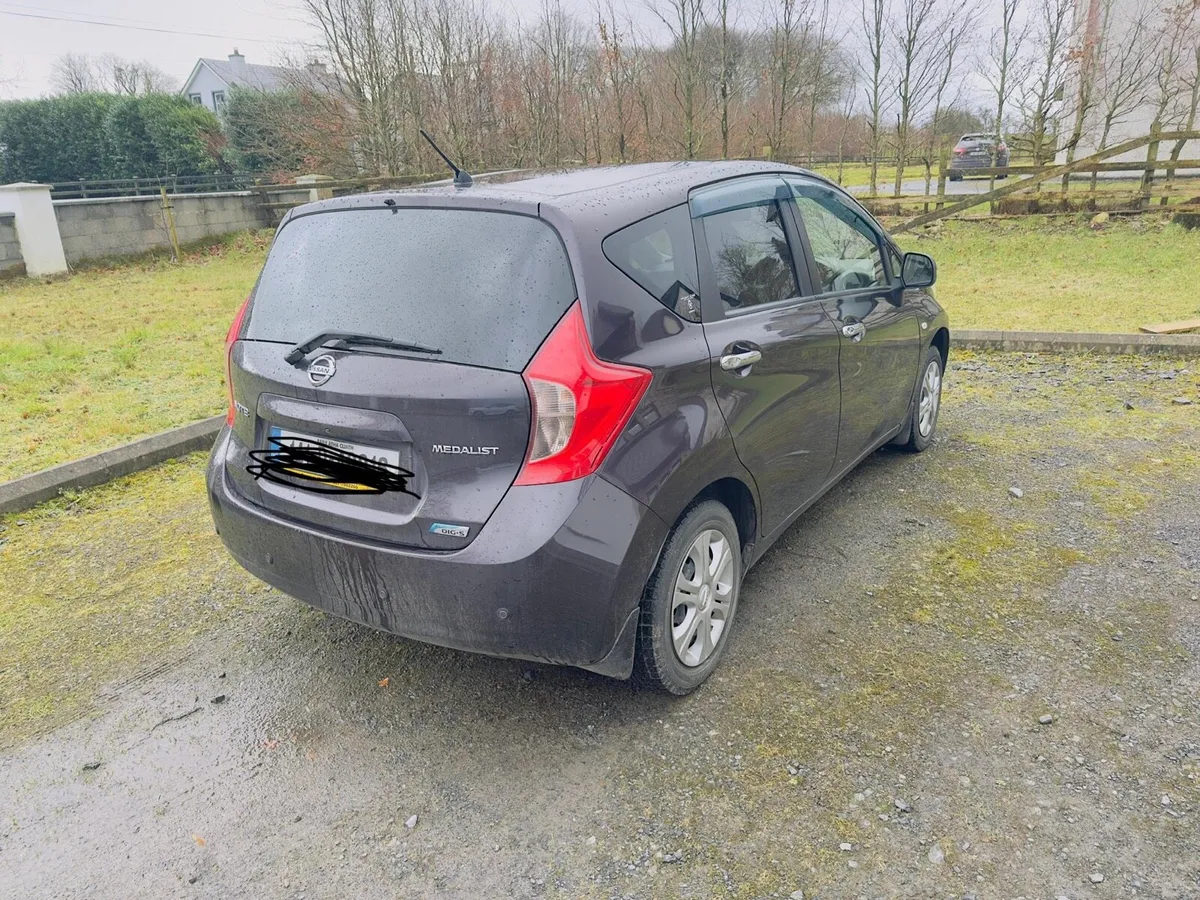 Car - Image 3