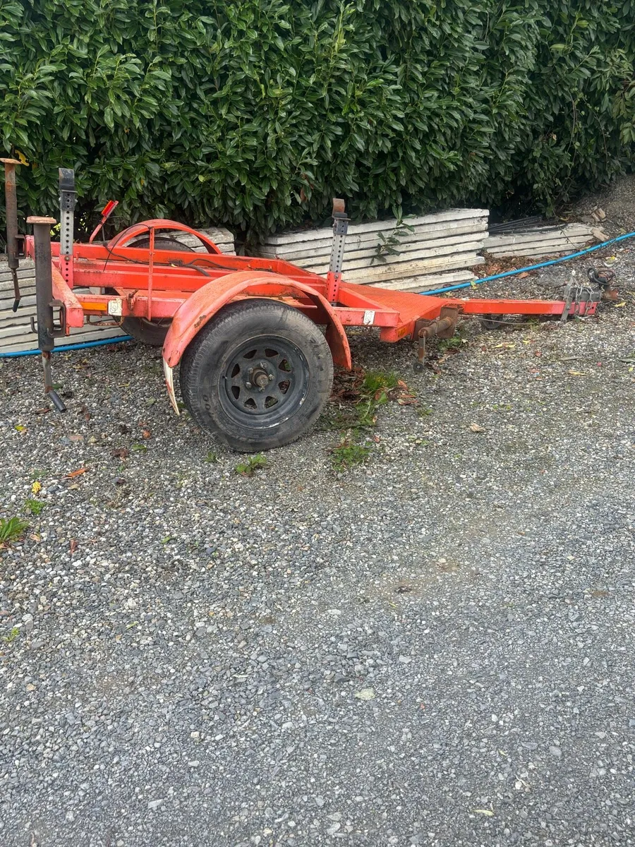 Single axle trailer - Image 1