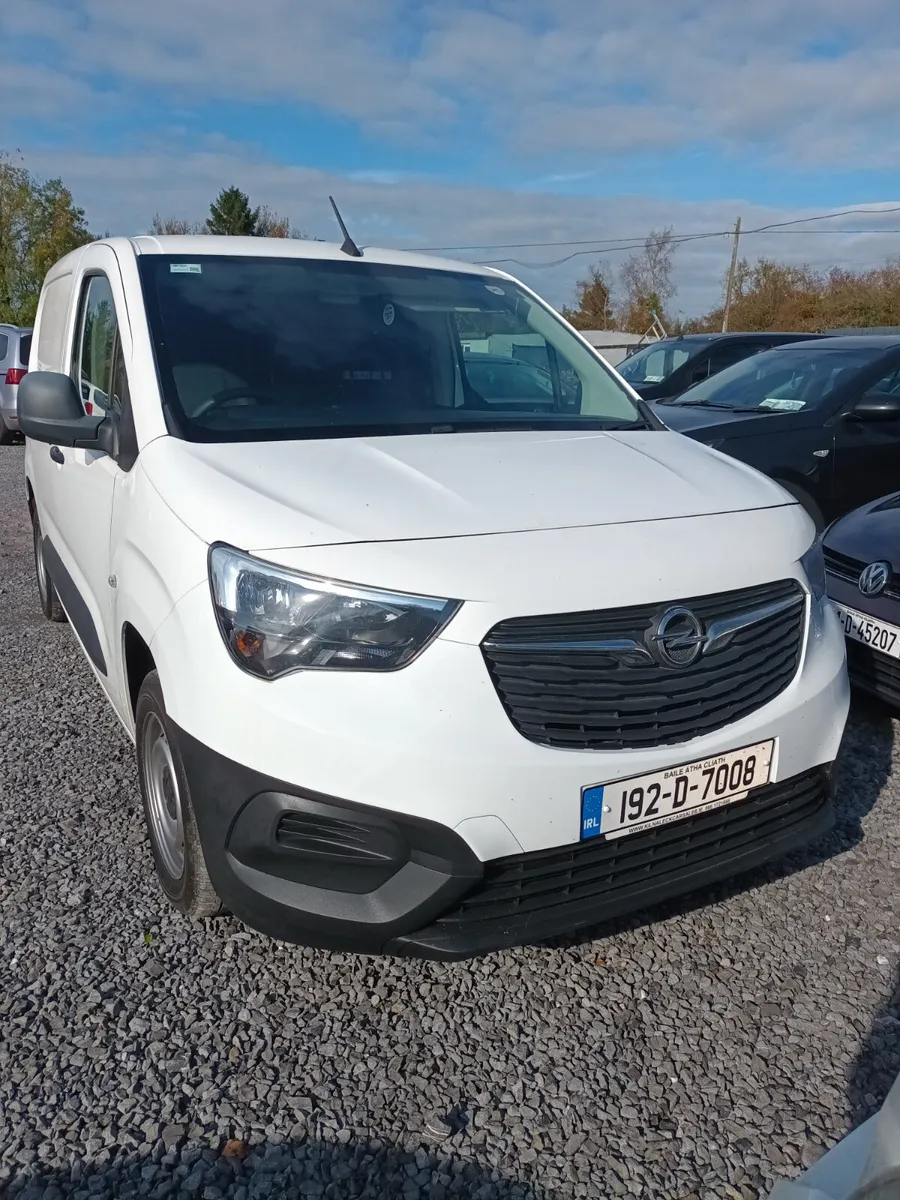 Opel Combo 2019 - Image 1