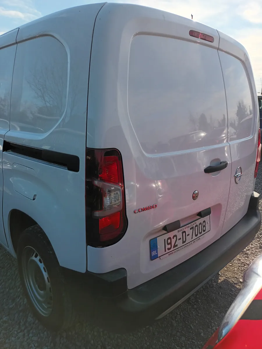 Opel Combo 2019 - Image 3