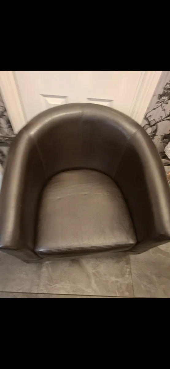 Tub chairs - Image 3