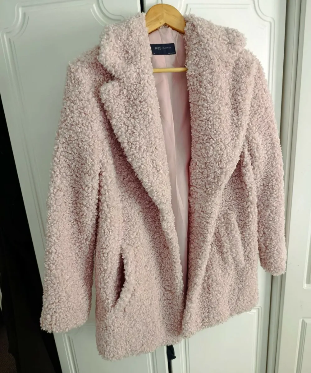 Female pink jacket - Image 1