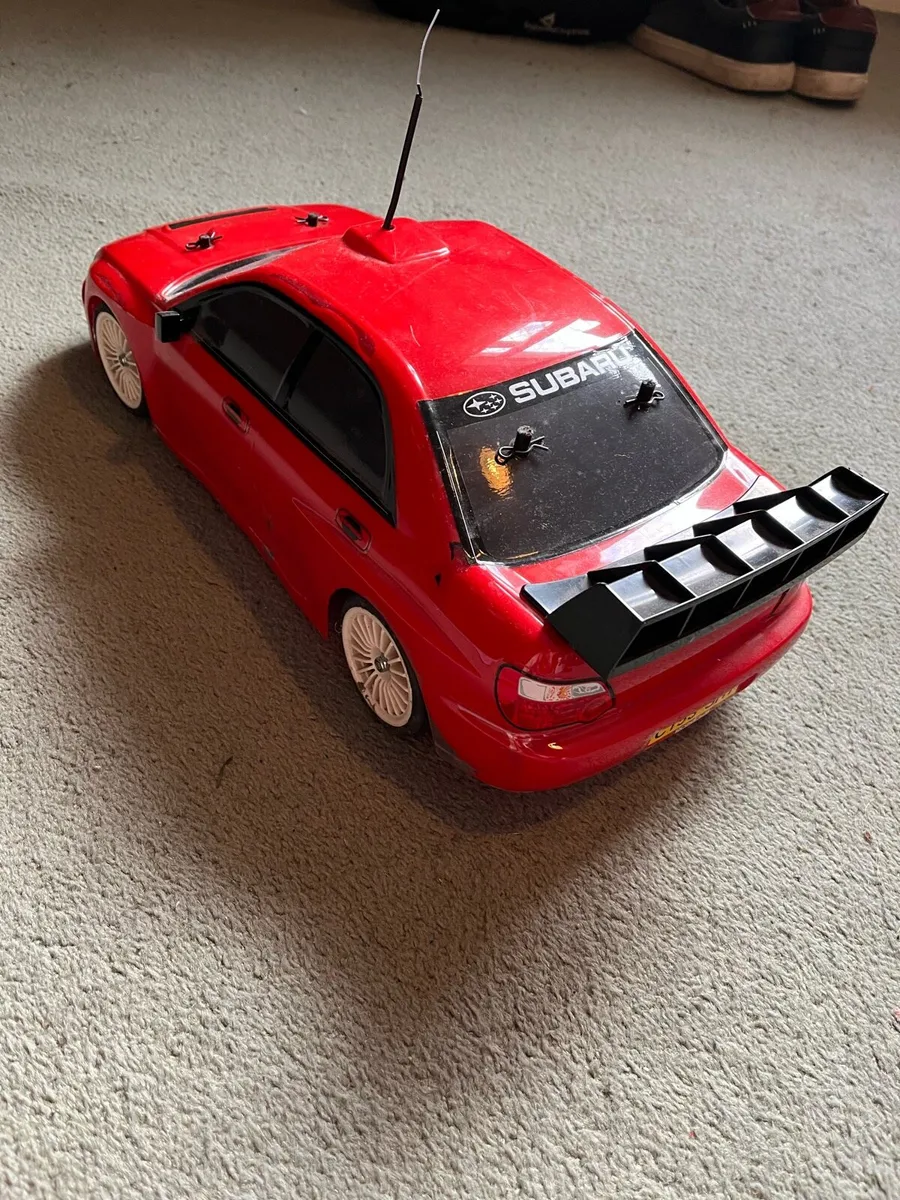 Subaru Impreza 1/10 scale Tamiya RC car - Image 2