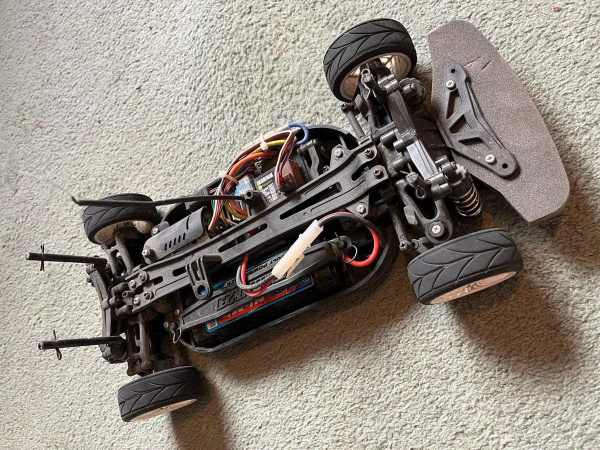 Subaru Impreza 1/10 scale Tamiya RC car - Image 3
