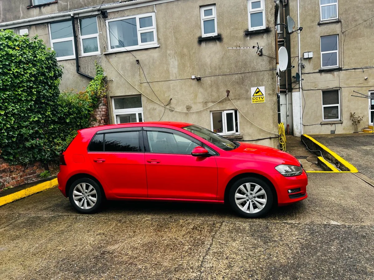 VW GOLF tsi 1.2 automatic - Image 2