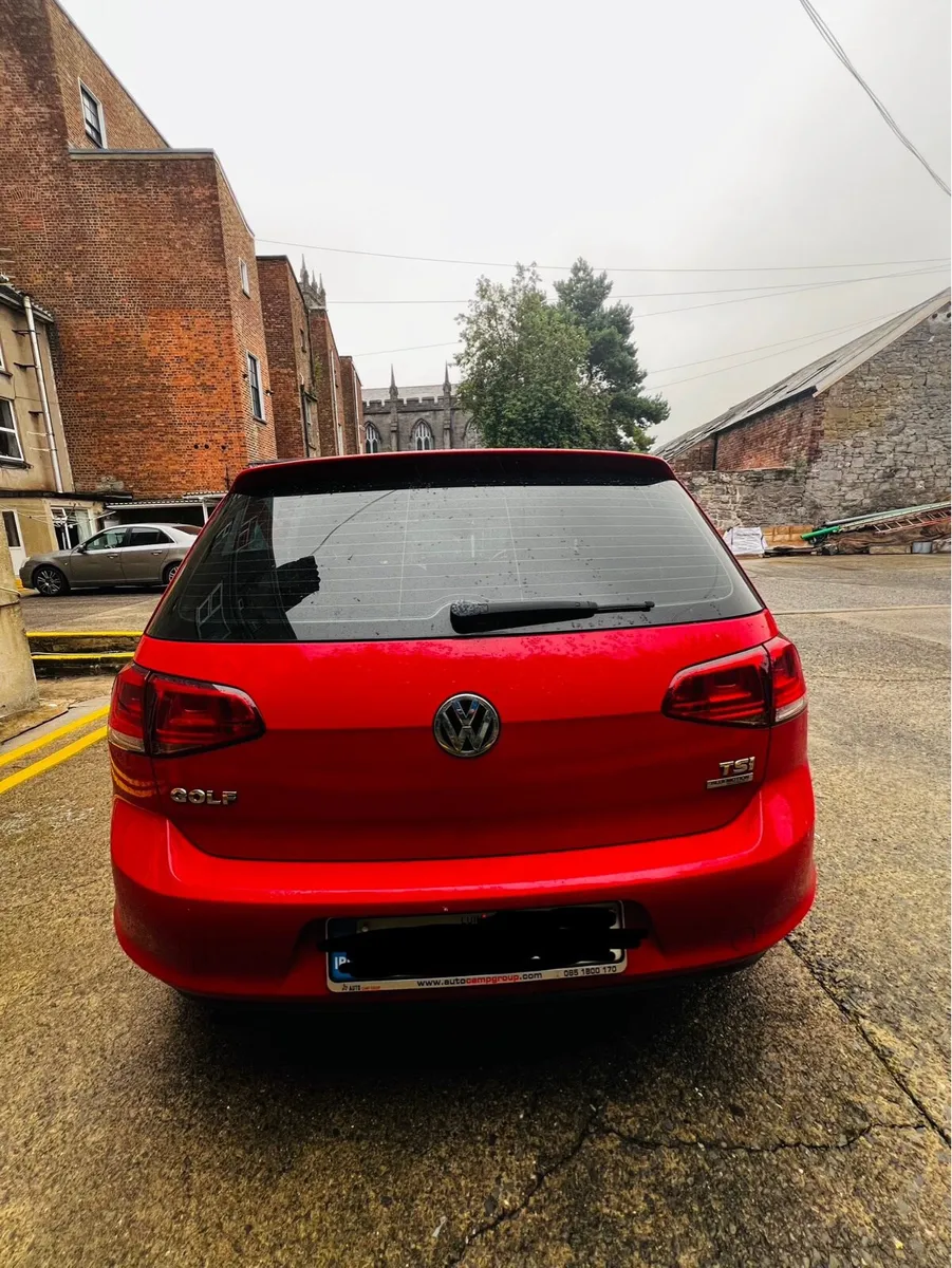 VW GOLF tsi 1.2 automatic - Image 4