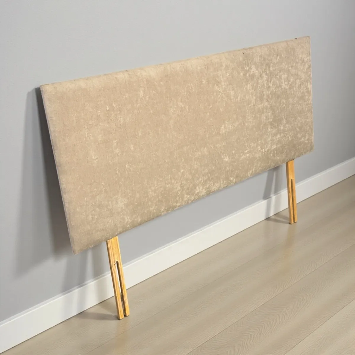 Headboard for double bed - Image 1