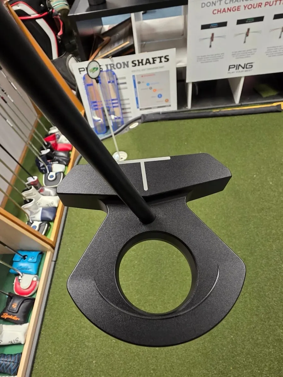 Lab DF3 Putter - Image 3