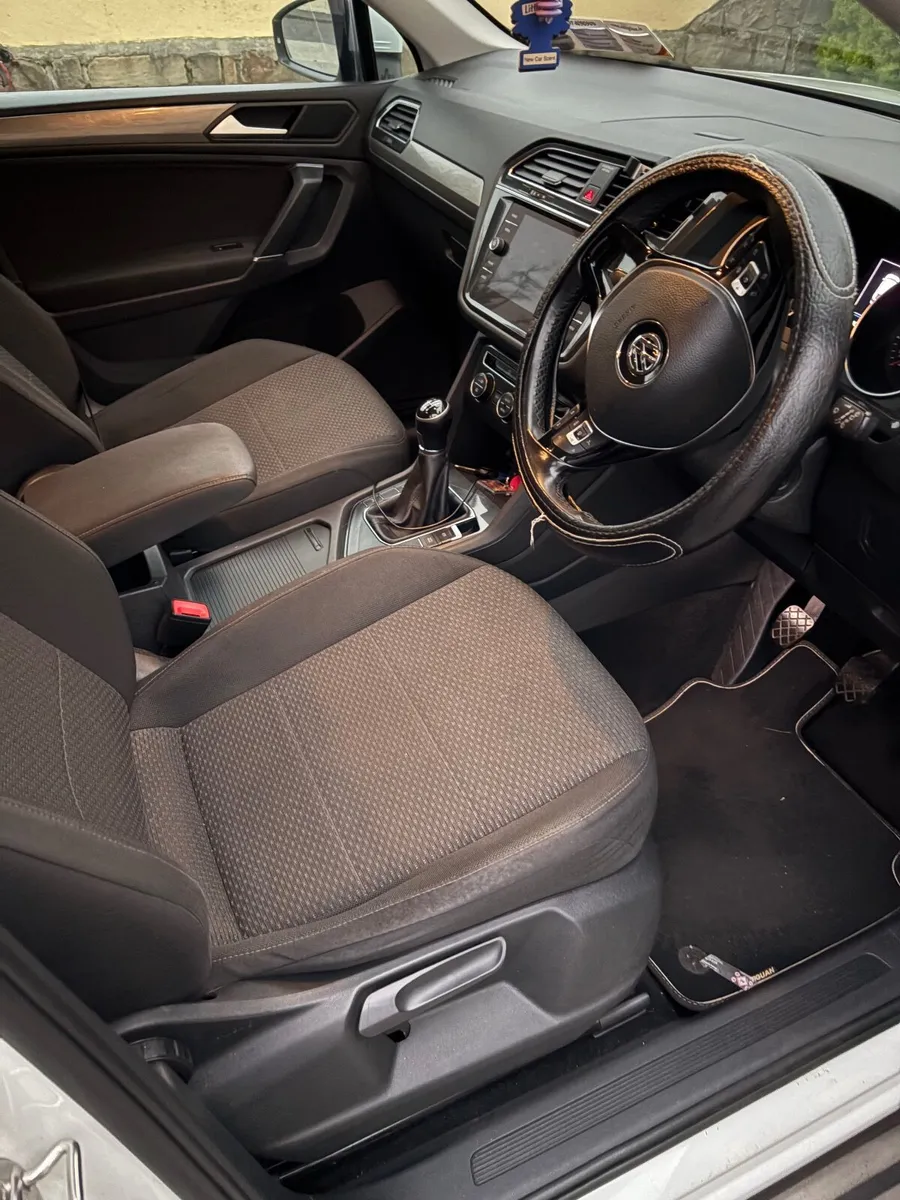 Volkswagen Tiguan allspace 7 SEATER - Image 2