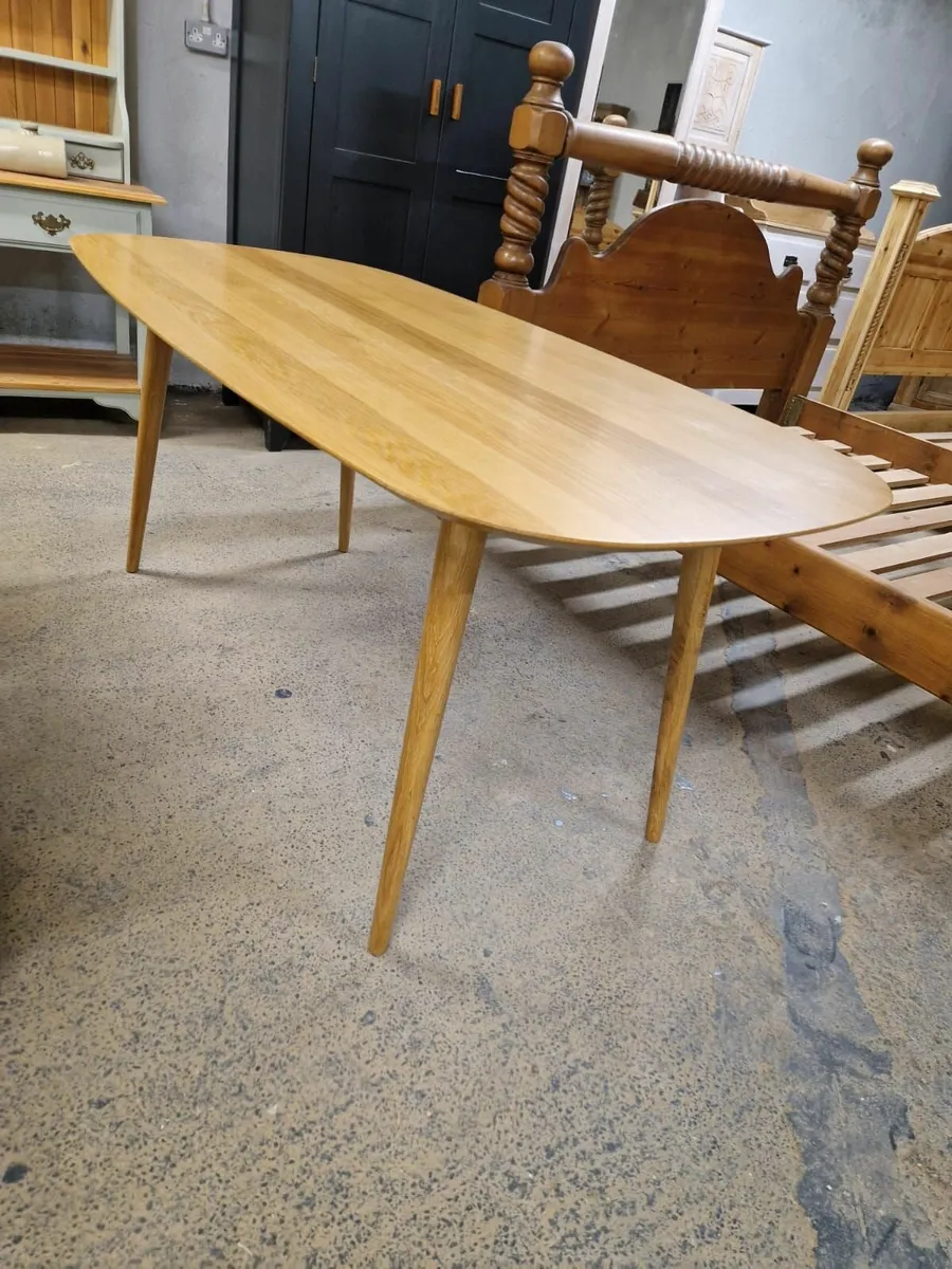 Retro style light solid oak table - Image 4