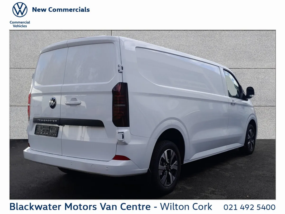 Volkswagen Transporter Trendline Plus T7 PVL 2.0TD - Image 4