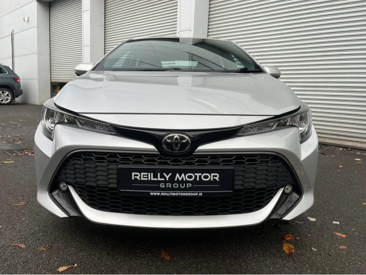 Toyota Corolla 1.2T LUNA H/B 4DR - Image 2