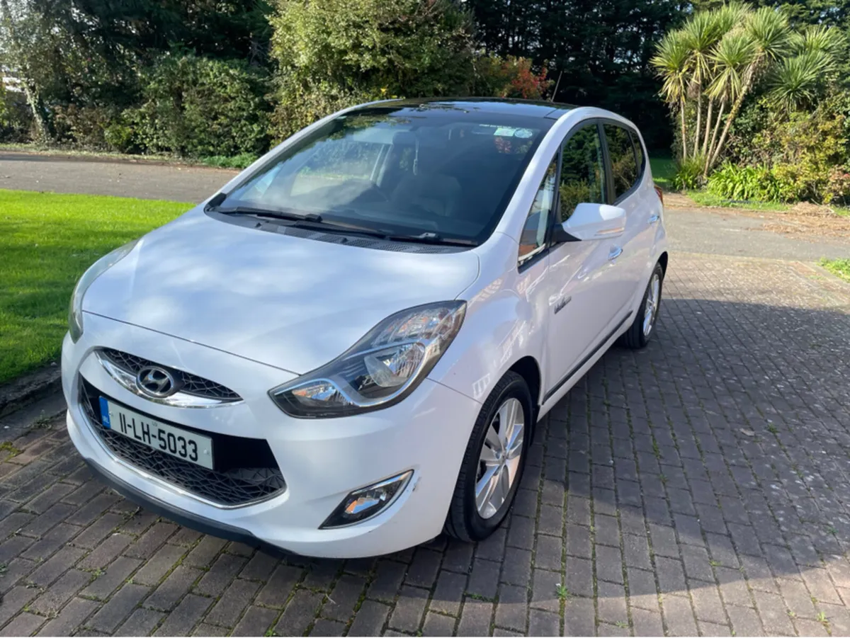 Hyundai ix20 1.4 CRDI STYLE 5DR - Image 4