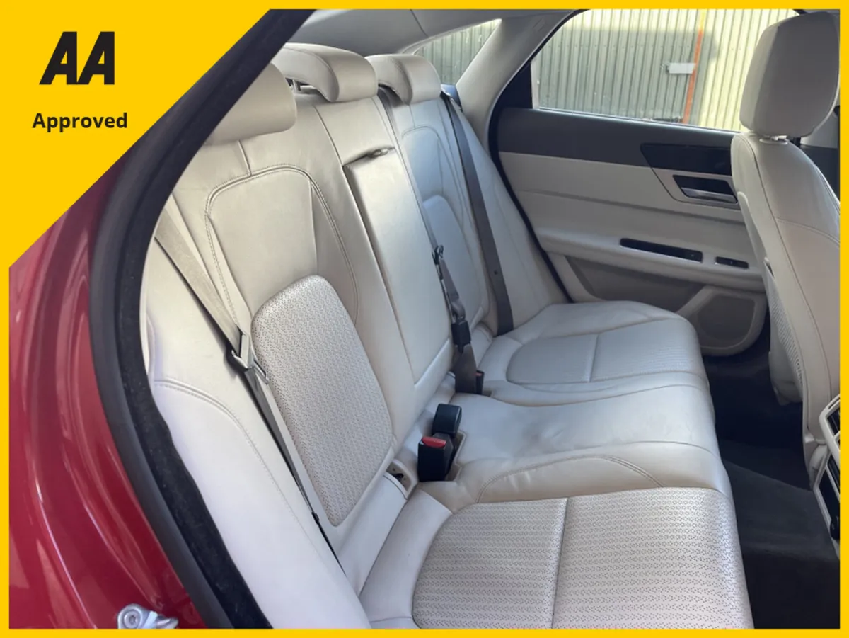 Jaguar XF 2.0 D PRESTIGE  FREE DELIVERY - Image 3
