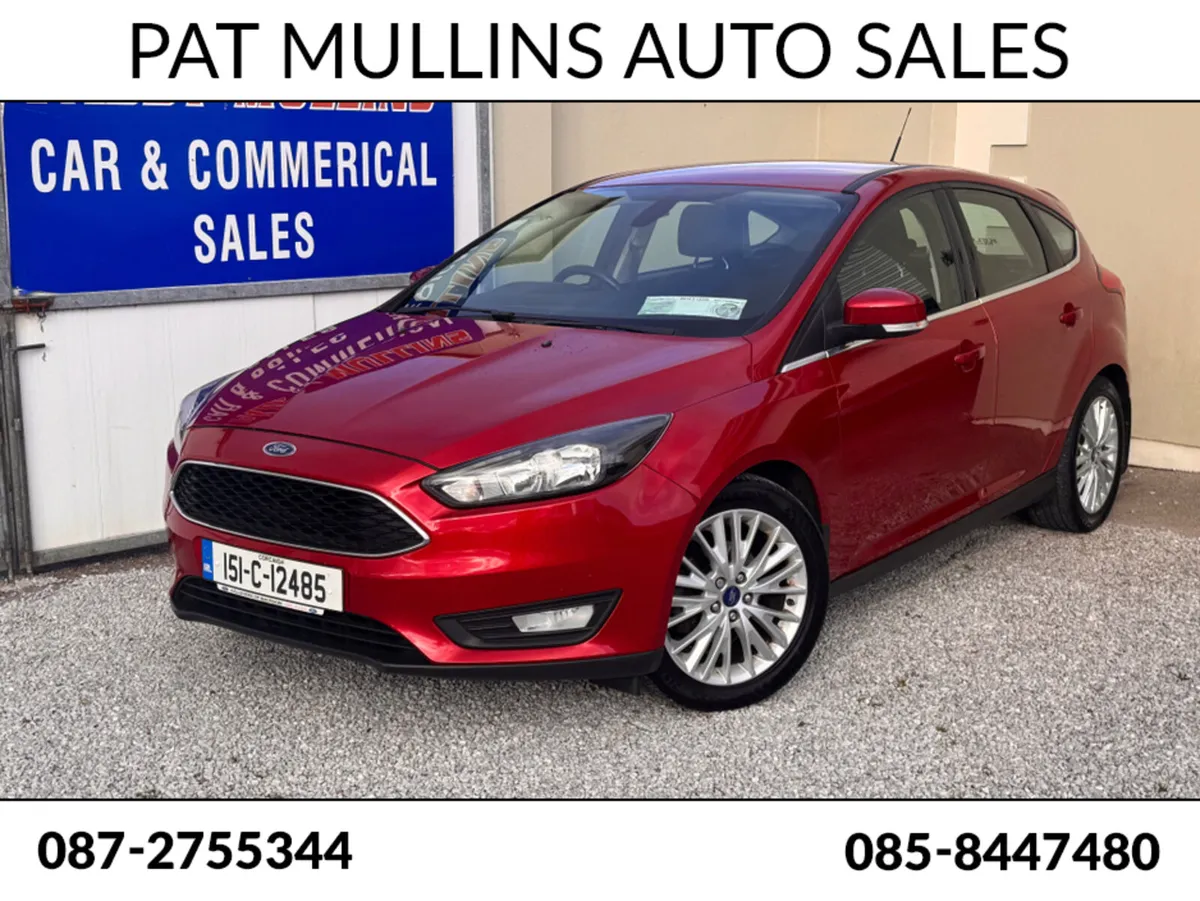 Ford Focus ZETEC FULL SERVICE HISTORY - Image 1