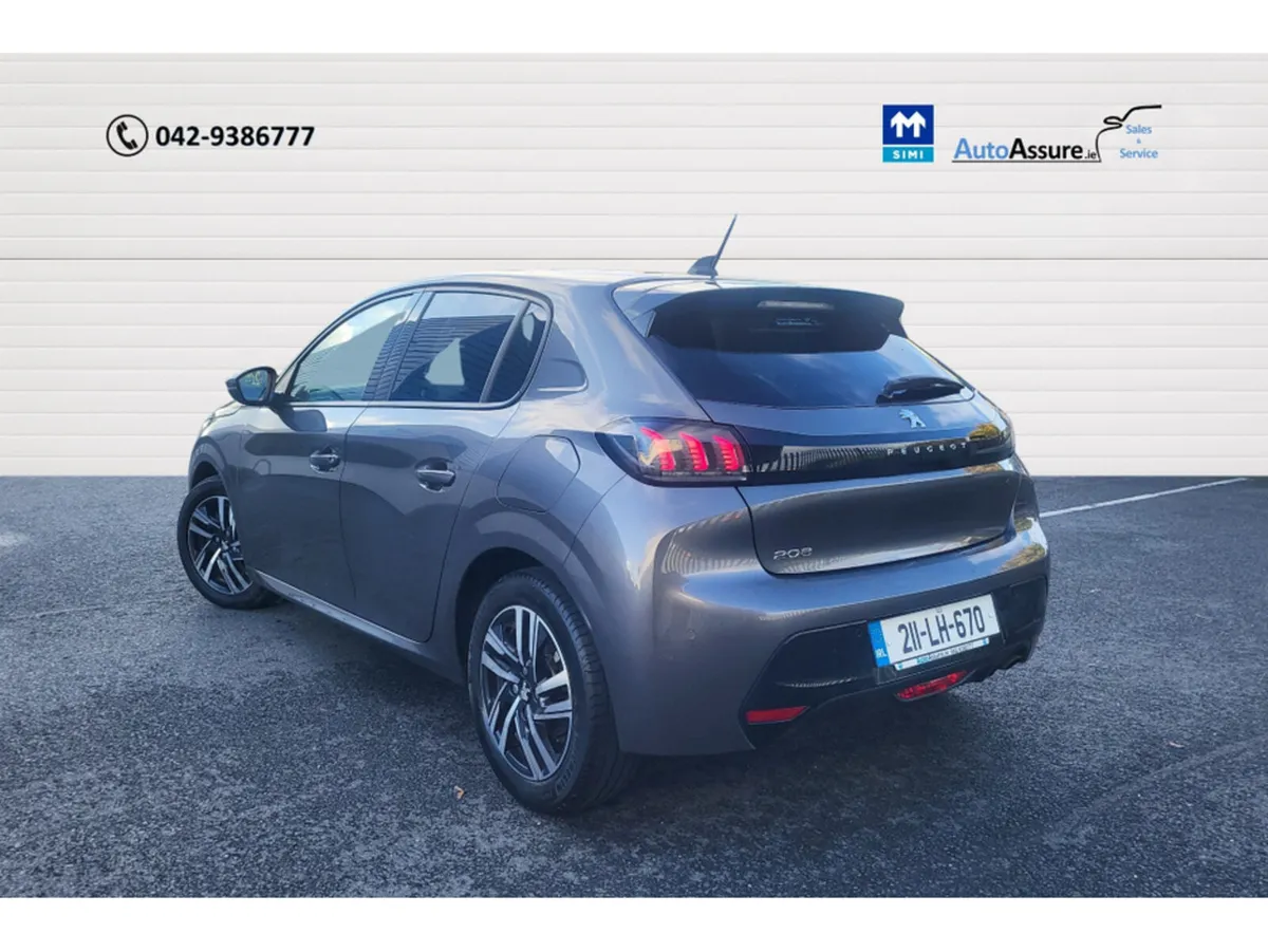 Peugeot 208 ALLURE 1.2 100BHP *** Virtual Dash / A - Image 4