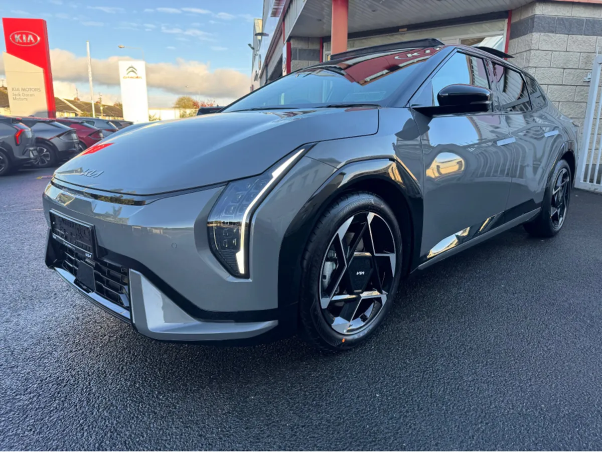 Kia EV4 Fastback GT Line - Image 1