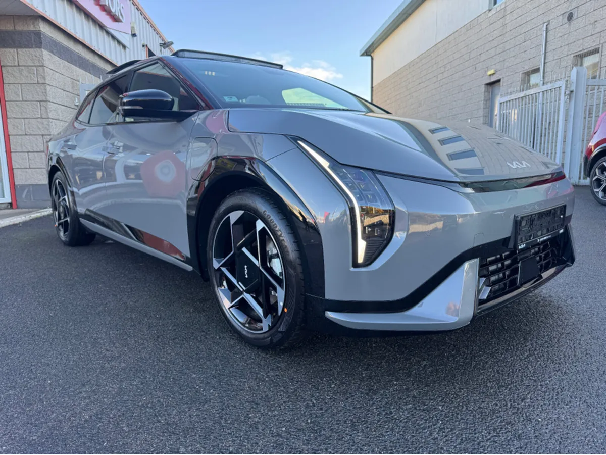 Kia EV4 Fastback GT Line - Image 3