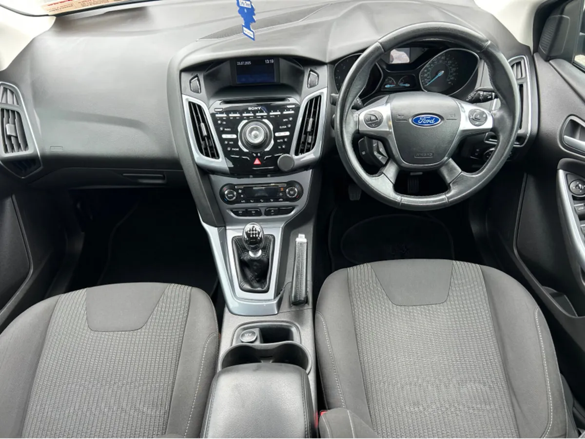 Ford Focus 1.6 TDCI TITANIUM ECONET ECONETIC 103BH - Image 2