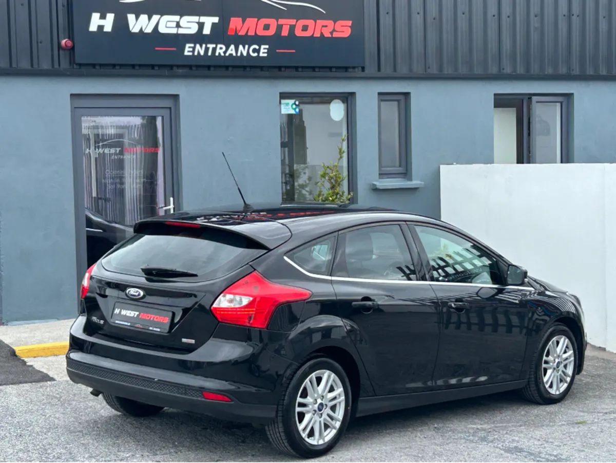 Ford Focus 1.6 TDCI TITANIUM ECONET ECONETIC 103BH - Image 3