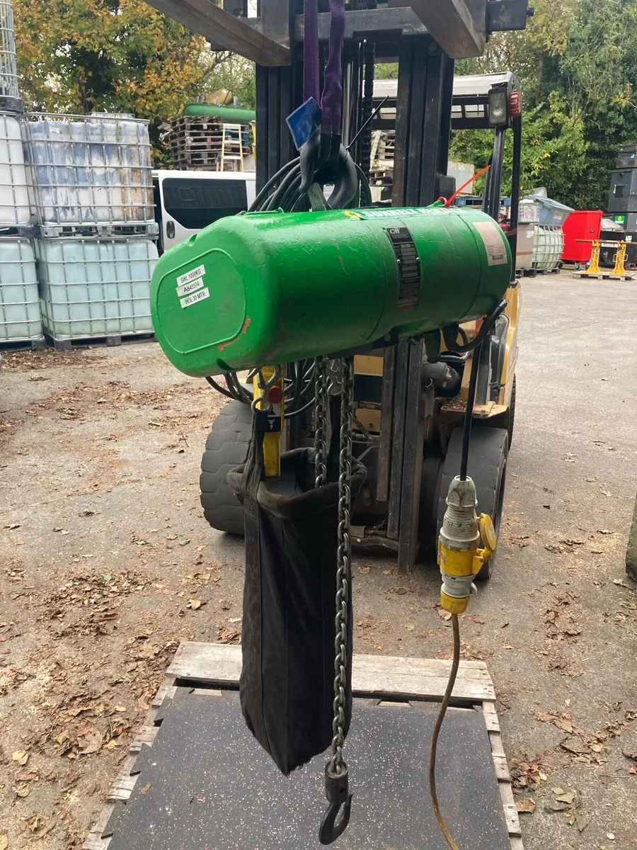 1 ton Lodstar CM chain hoist - Image 4