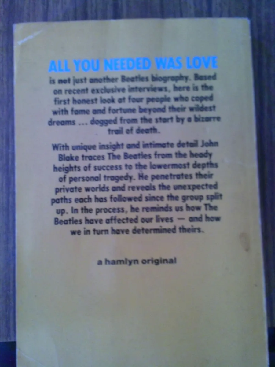 BEATLES VINTAGE BOOKS - Image 4