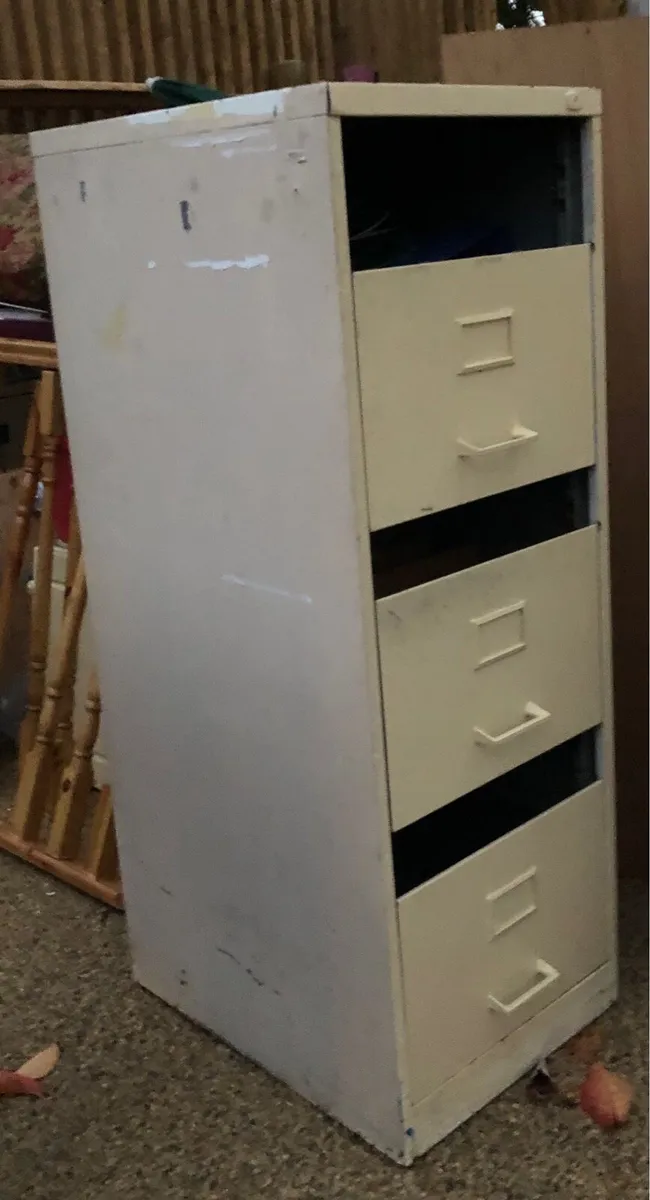 Filing cabinet