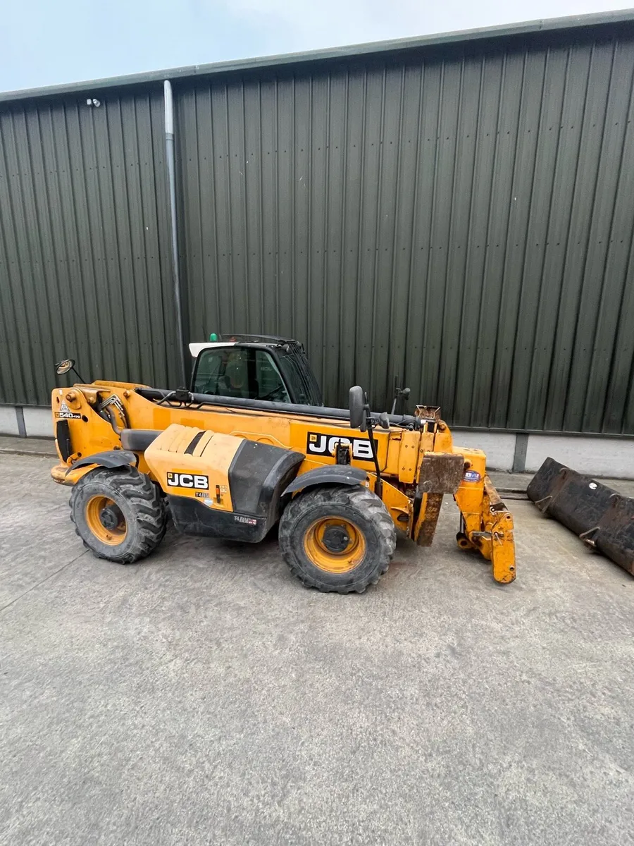 JCB 17M Telehandler - Image 1