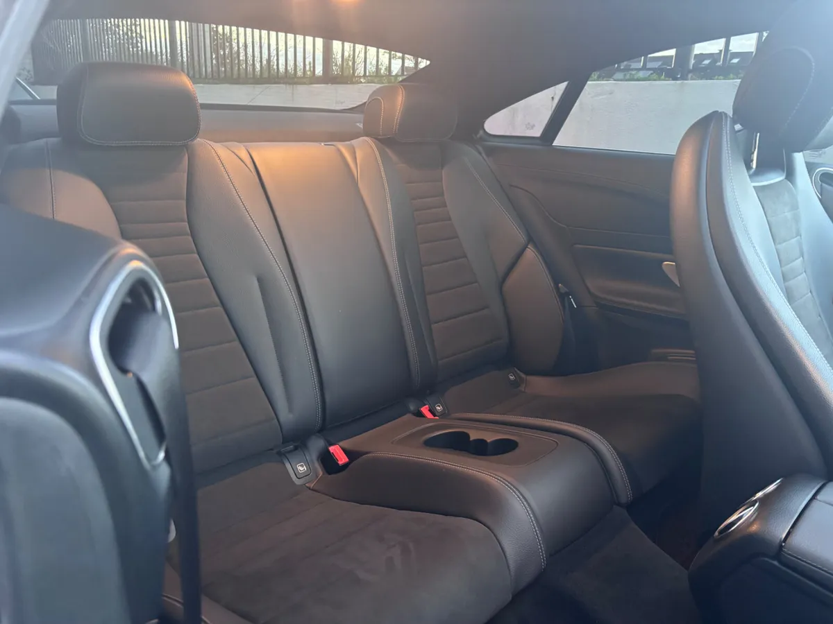Mercedes-Benz E-Class Coupe // HIGH SPEC - Image 4