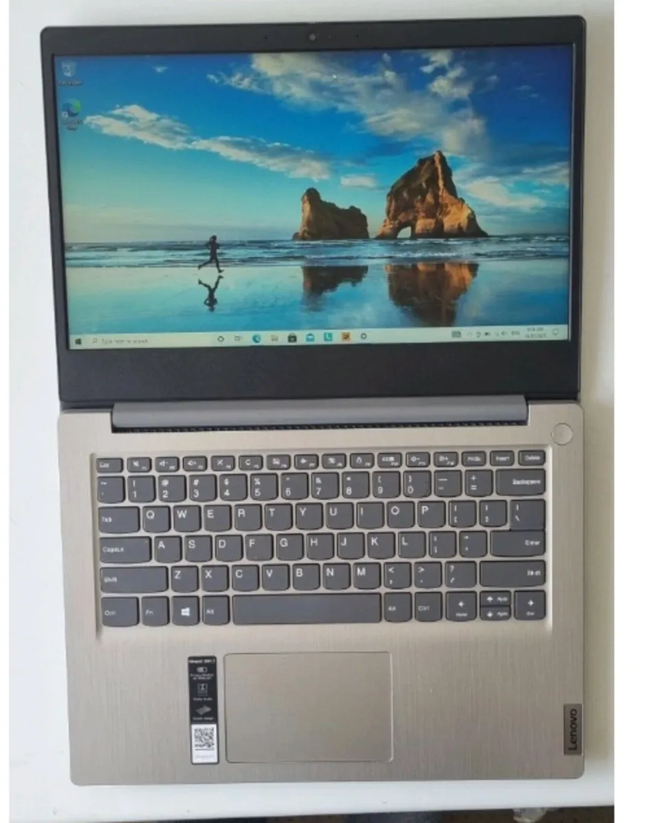 Lenovo laptop - Image 2
