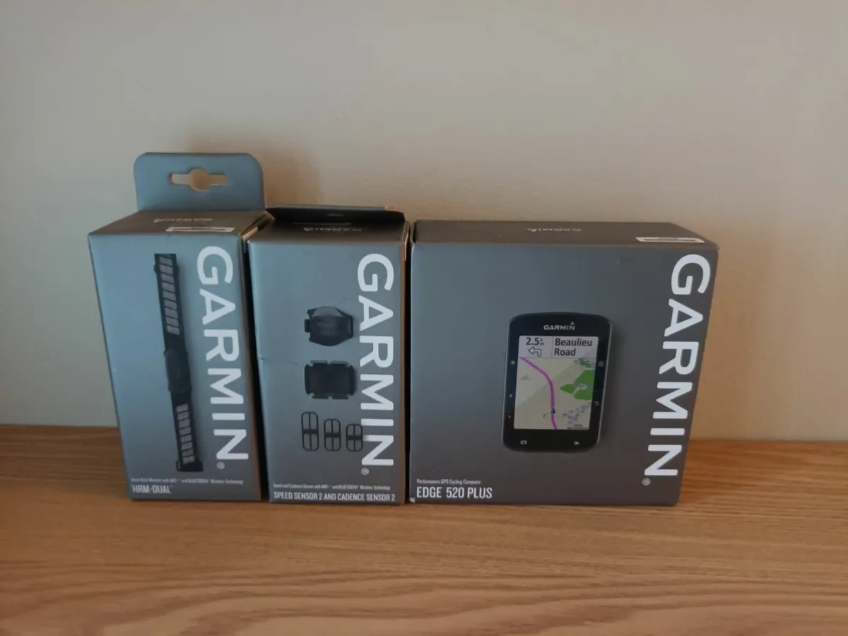 Garmin Edge 520 plus & Accessories Brand New - Image 1