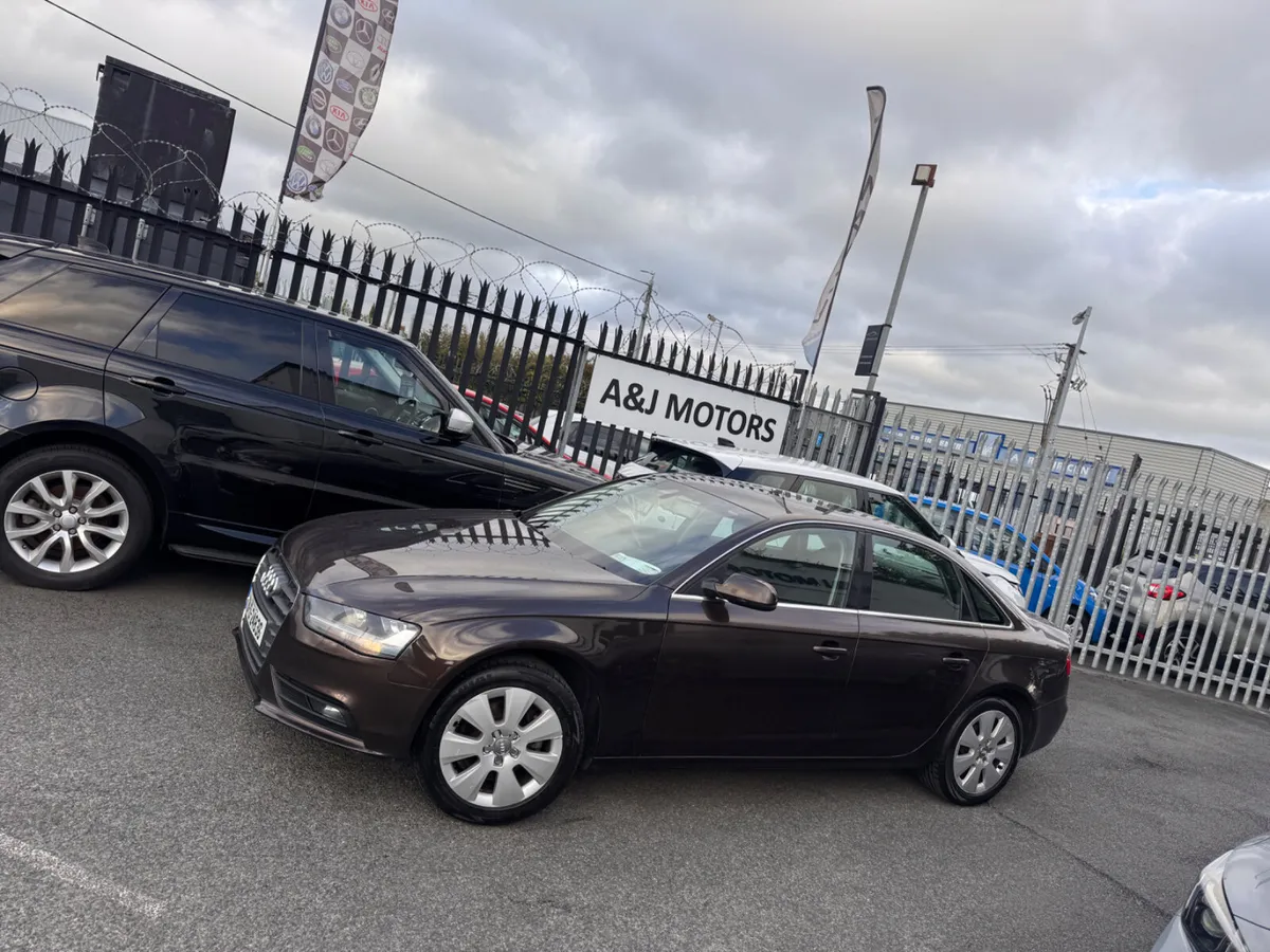 13 Audi A4 2.0 Diesel - Image 2