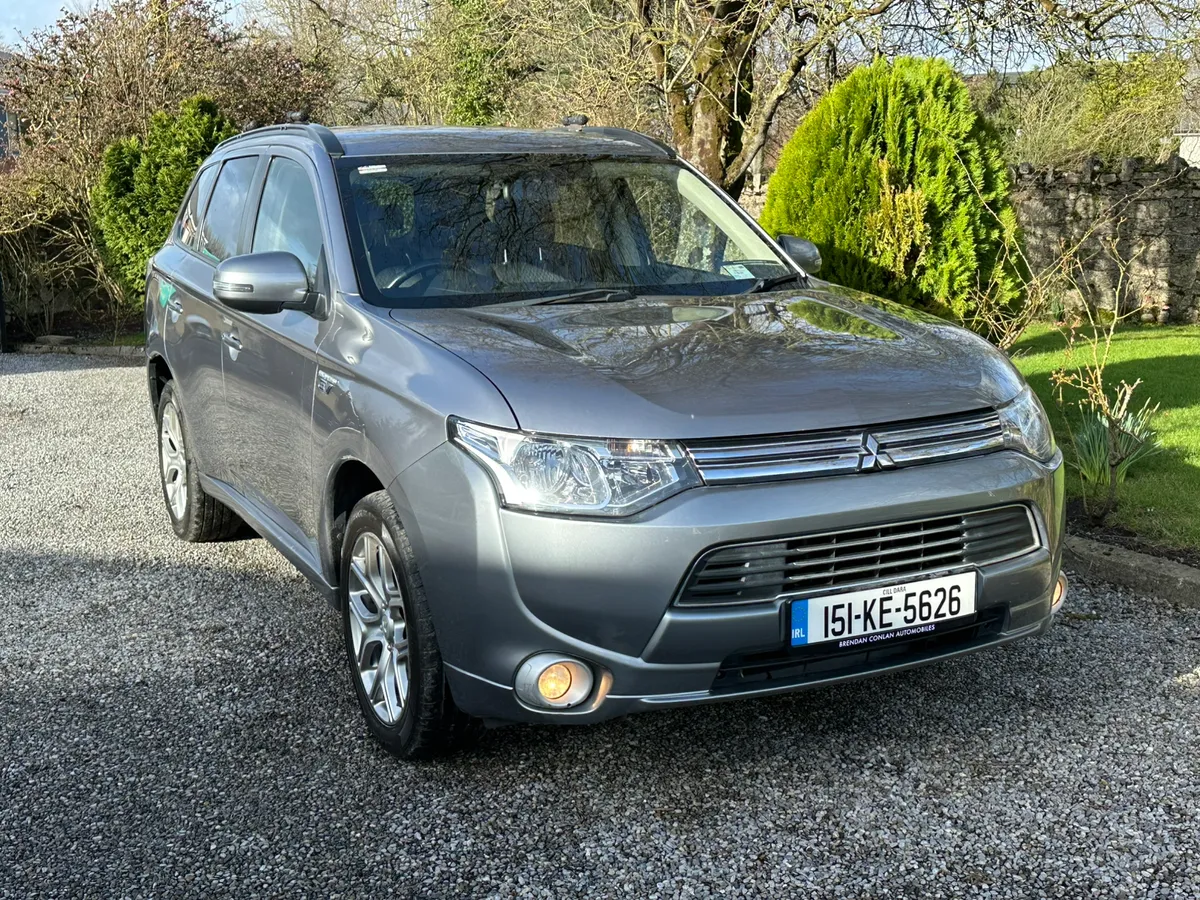 Mitsubishi Outlander - Image 2
