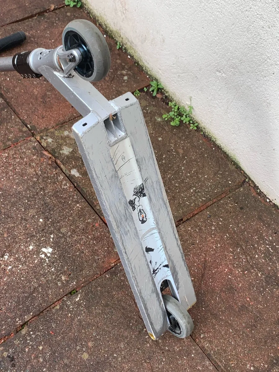 Stunt scooter - Image 4