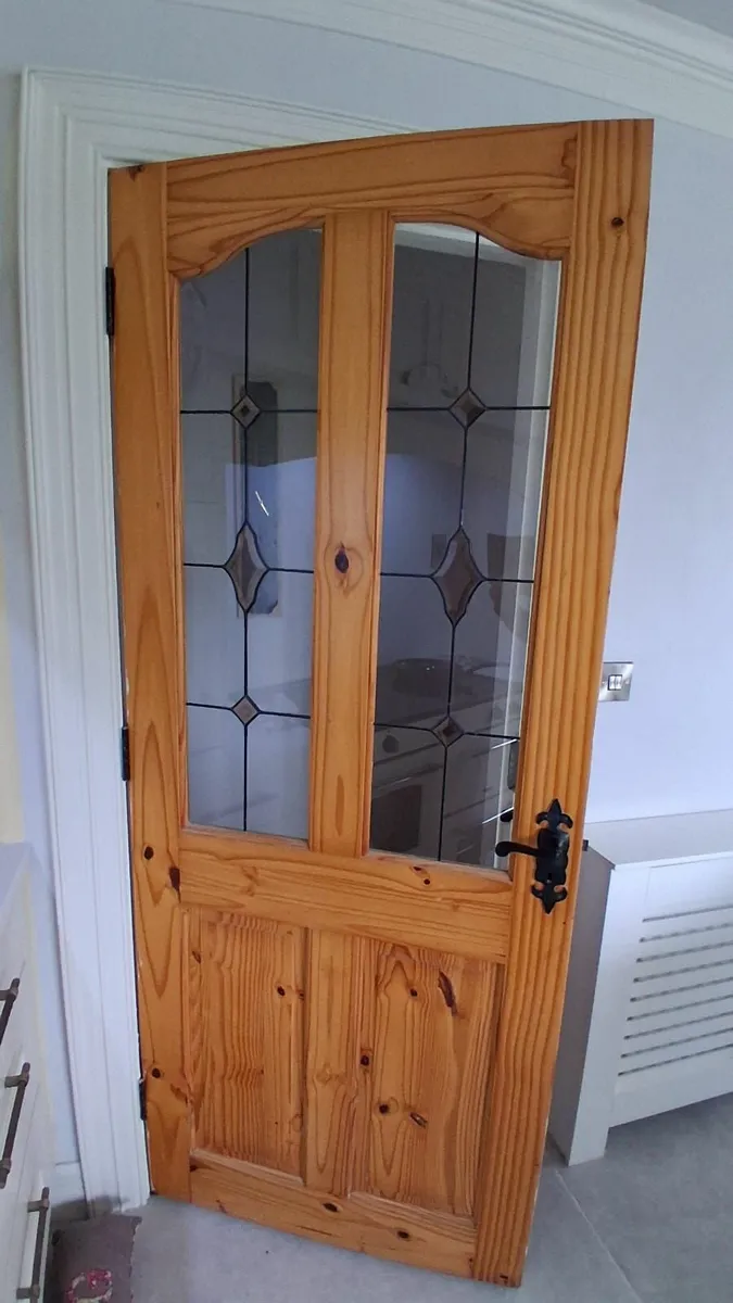 Internal doors - Image 2