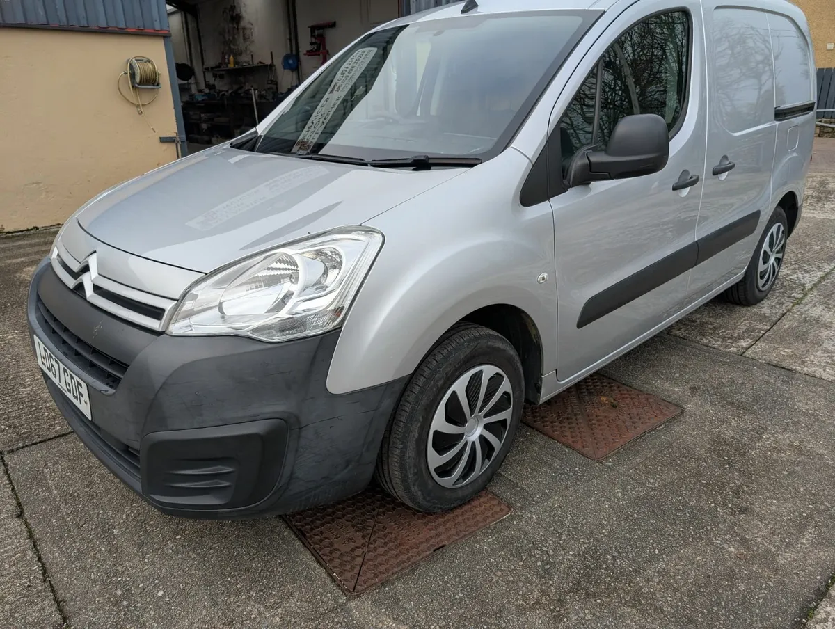 Citroen Berlingo 2017 - Image 2