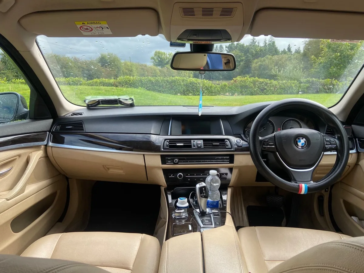 BMW 5-Series 2013 - Image 4